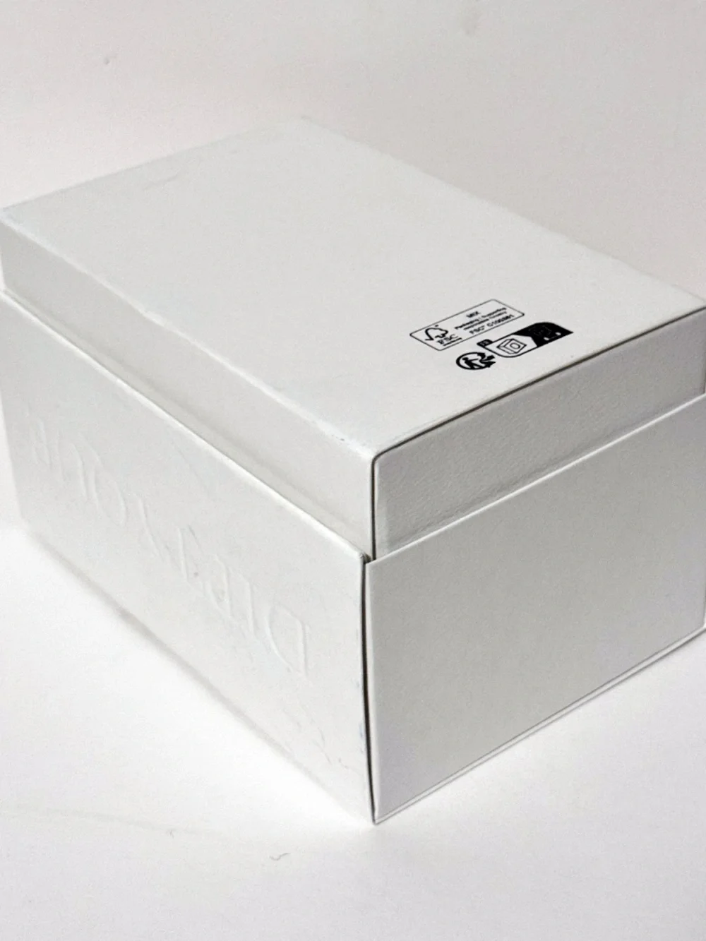 Authentic DIPTYQUE Paris Luxury Empty Gift Box White Textured Rigid 5x7x5.5